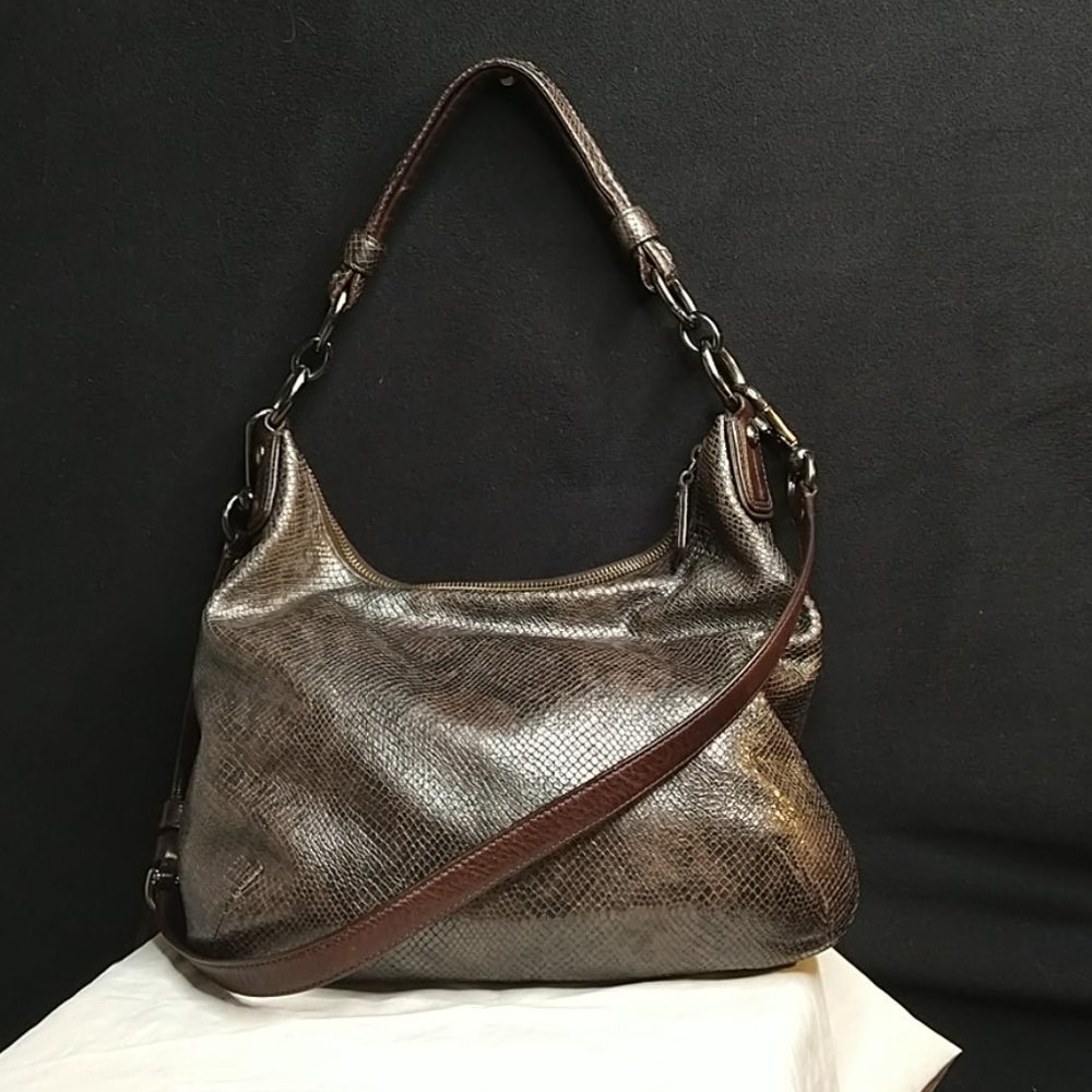 Authentic Coach Purse - Picture 4 of 8